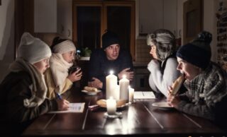 Darum Lokalråd inviterer til Kriseparat foredrag.